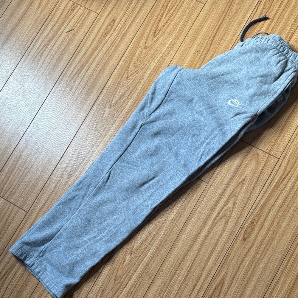 Nike Heather Gray Joggers